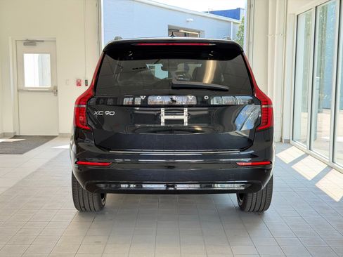 New 2026 Volvo XC90 B6 Ultra w/ Protection Package Premier AWD/4WD image 7