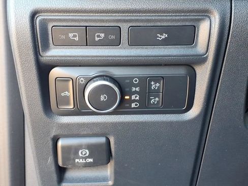 Used 2022 Ford F150 XLT w/ Equipment Group 302A High image 16