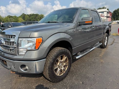 Used 2013 Ford F150 XLT w/ Luxury Equipment Group AWD/4WD image 9