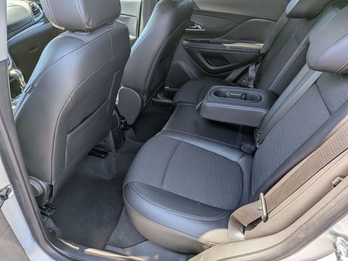 Used 2016 Buick Encore FWD image 27