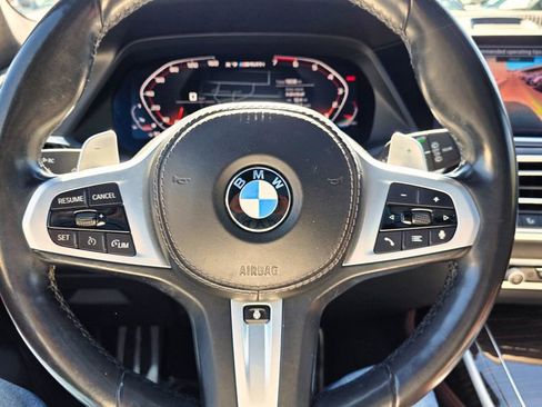 Used 2021 BMW X7 M50i w/ Dynamic Handling Package image 16