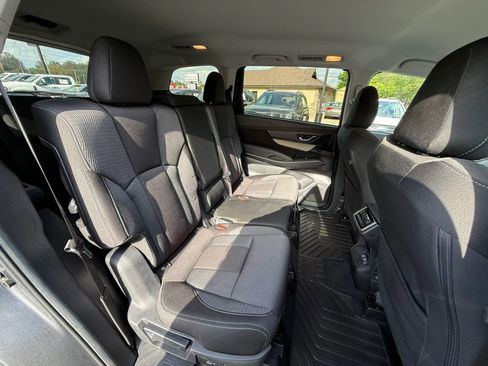 Used 2021 Subaru Ascent Premium w/ Convenience Package AWD/4WD image 30