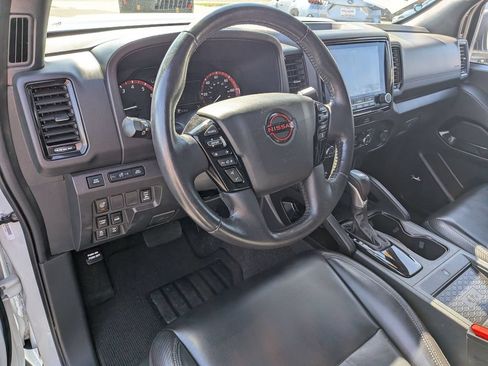 Used 2022 Nissan Frontier PRO-4X w/ Pro-4X Premium Package AWD/4WD image 10