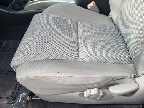 Used 2013 Toyota Tacoma 4x4 Double Cab w/ TRD Sport Pkg image 21