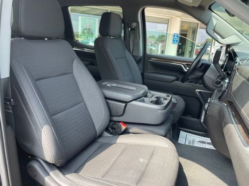 Used 2023 Chevrolet Silverado 1500 LT AWD/4WD image 20