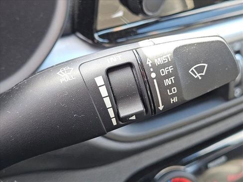 Used 2023 Kia Forte GT-Line image 8