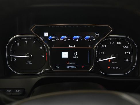 Used 2022 GMC Sierra 1500 AT4 w/ AT4 Premium Package AWD/4WD image 24