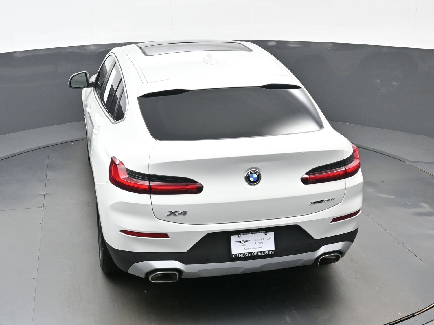 Used 2025 BMW X4 xDrive30i AWD/4WD image 38
