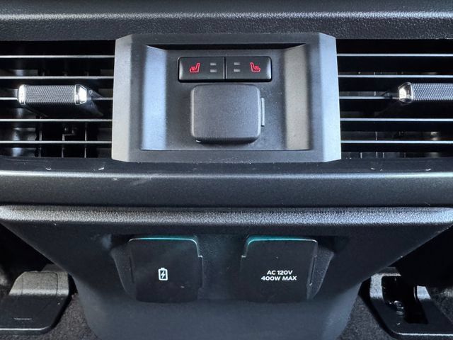 Used 2022 Ford F150 Lariat w/ Equipment Group 502A High AWD/4WD image 19