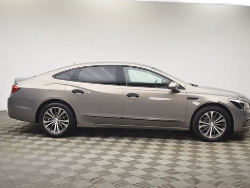 Used 2017 Buick LaCrosse Preferred image 13