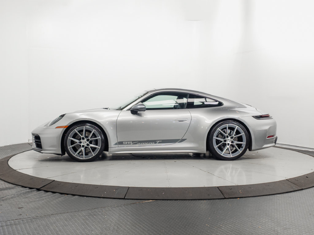 Used 2026 Porsche 911 Carrera T RWD image 4