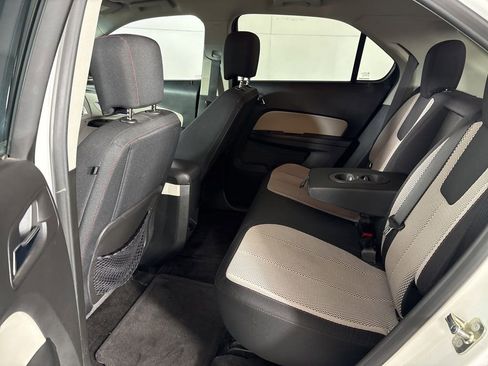 Used 2016 Chevrolet Equinox LS image 31