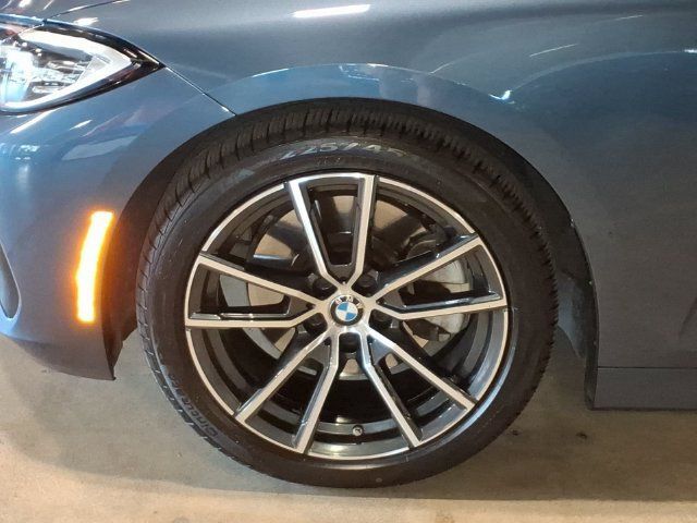 Used 2023 BMW 430i Convertible w/ Premium Package RWD image 9