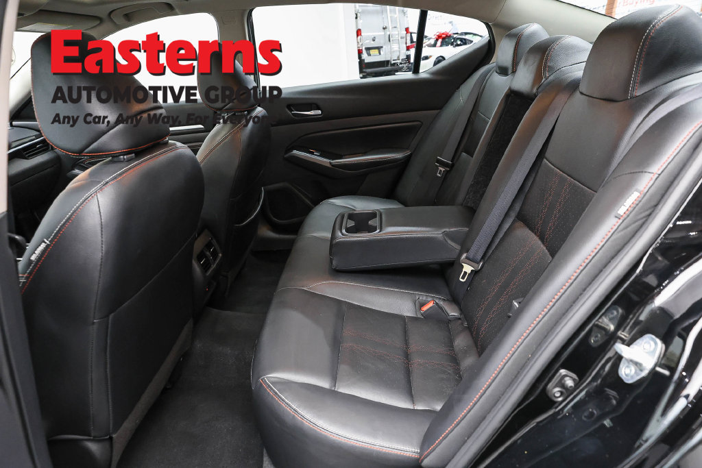 Used 2023 Nissan Altima 2.0 SR FWD image 23