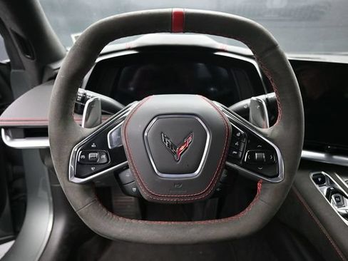 Used 2023 Chevrolet Corvette Stingray Premium Conv w/ Z51 Performance Package RWD image 14