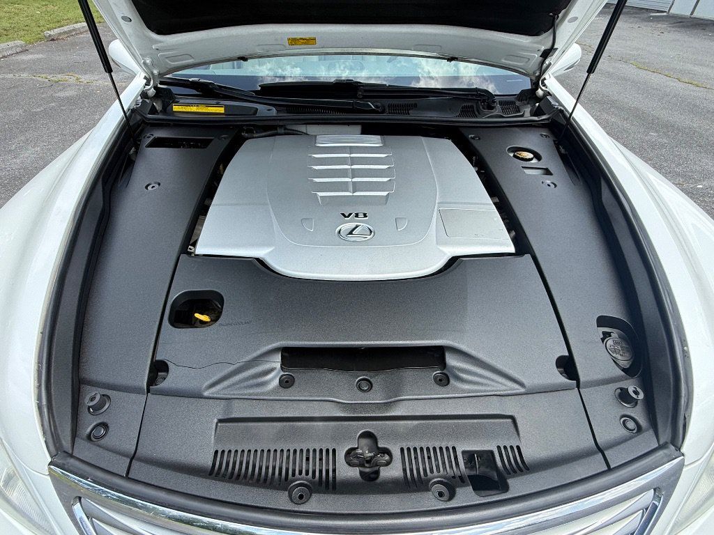 Used 2012 Lexus LS 460 w/ Comfort Pkg RWD image 26