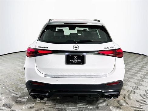 New 2026 Mercedes-Benz GLC 43 AMG 4MATIC image 6