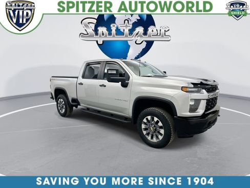 Used 2023 Chevrolet Silverado 2500 Custom w/ Custom Convenience Package image 3