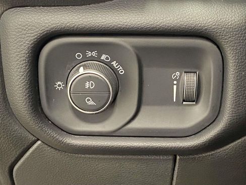 Used 2024 RAM 2500 Big Horn image 20