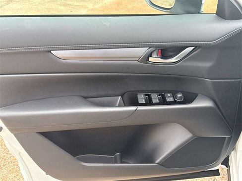 New 2025 MAZDA CX-5 AWD 2.5 S w/ Preferred Package image 12