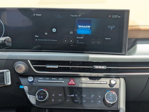 New 2025 Hyundai Sonata Limited FWD image 17