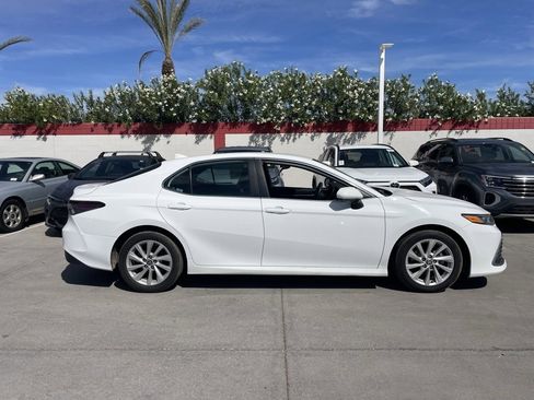 Used 2024 Toyota Camry LE image 3