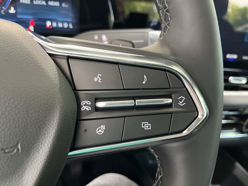 New 2026 Chevrolet Equinox LT FWD image 18