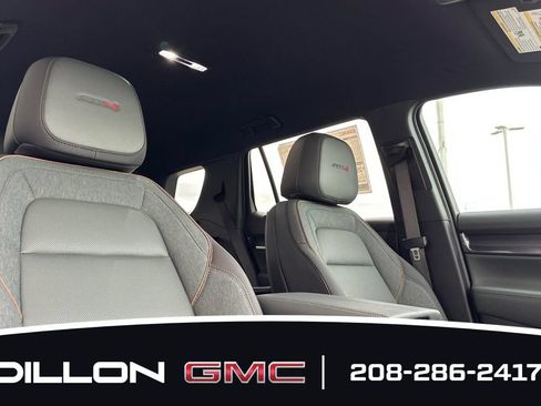New 2026 GMC Terrain AT4 AWD/4WD image 17