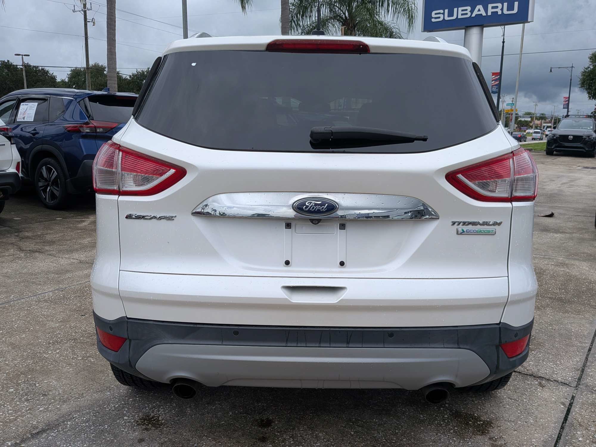 Used 2016 Ford Escape Titanium FWD image 4