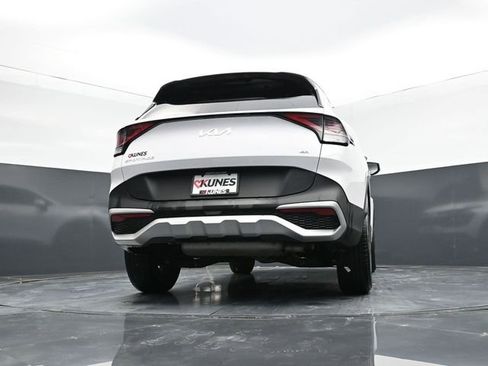 Used 2025 Kia Sportage LX image 48