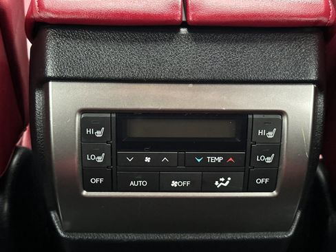 Used 2023 Lexus GX 460 Premium w/ Premium Package image 14