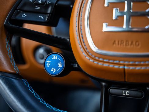Used 2023 Bugatti Chiron AWD/4WD image 21