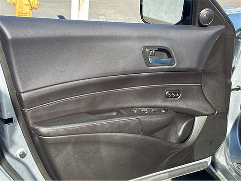 Used 2020 Acura ILX w/ Premium Package image 27