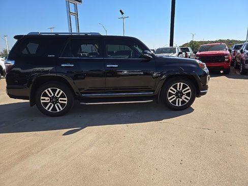 Used 2020 Toyota 4Runner Limited image 12