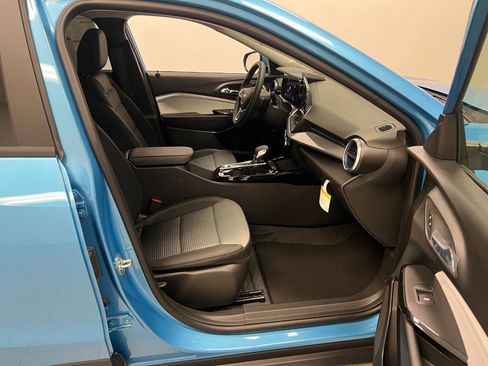 New 2026 Chevrolet Trax LT FWD image 27