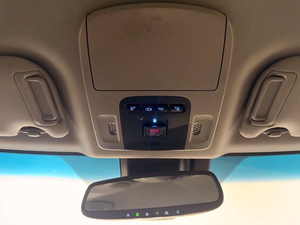 Used 2019 Toyota Camry XLE FWD image 24
