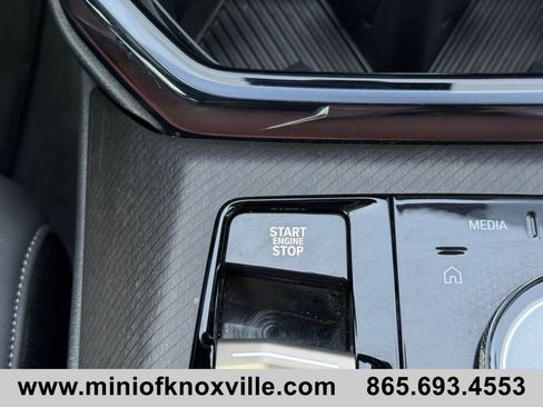 Used 2025 BMW X3 xDrive30i w/ Premium Package AWD/4WD image 25