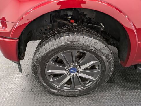 Used 2018 Ford F150 XLT w/ Equipment Group 302A Luxury image 7