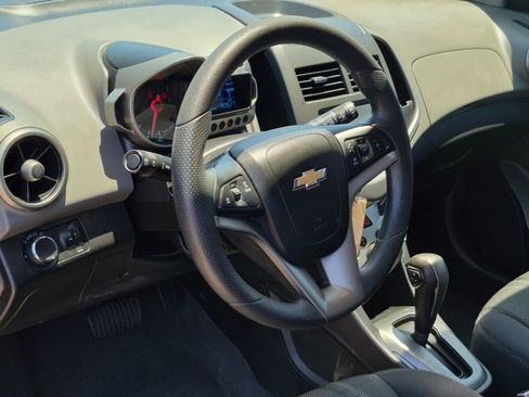 Used 2015 Chevrolet Sonic LT FWD image 14