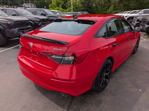 Used 2022 Honda Civic Sport image 7