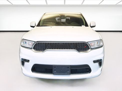 Used 2022 Dodge Durango SXT w/ Anodized Platinum Package RWD image 2