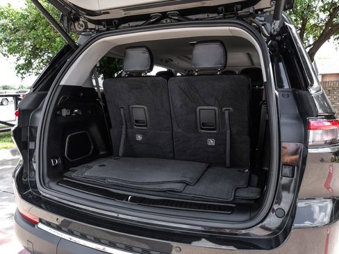 Used 2022 Jeep Grand Cherokee L Limited RWD image 63