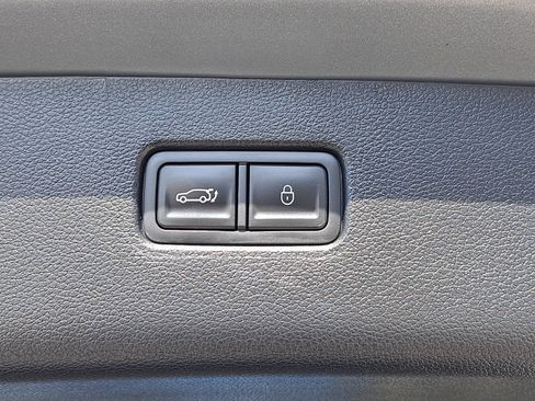Used 2023 Genesis GV80 3.5T w/ Prestige Package AWD/4WD image 14