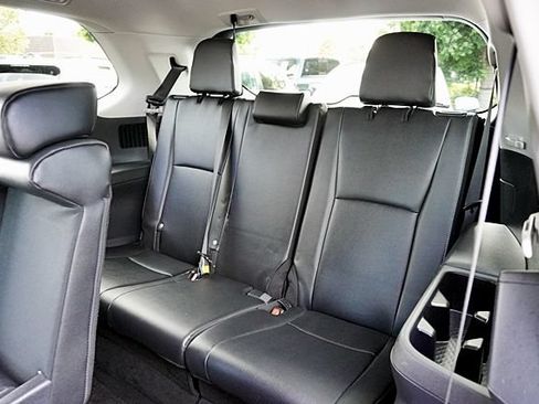 Used 2026 Toyota Grand Highlander AWD Hybrid image 18
