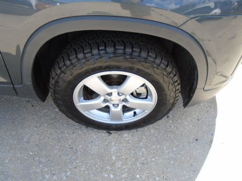 Used 2016 Chevrolet Trax LS AWD/4WD image 19