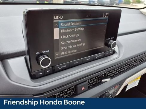 Used 2025 Honda Accord SE image 17