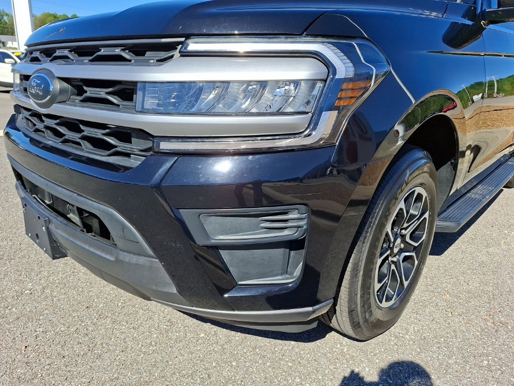 Used 2022 Ford Expedition XLT RWD image 10