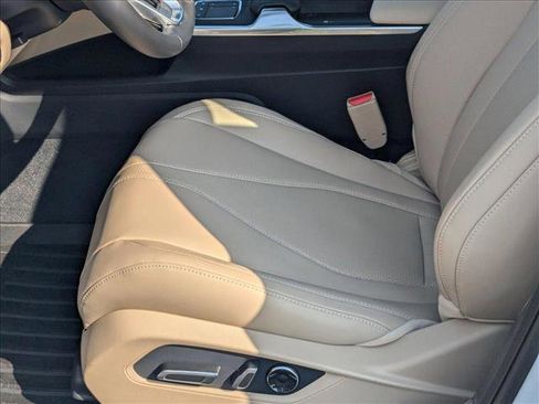 New 2025 Acura TLX w/ Technology Package image 4