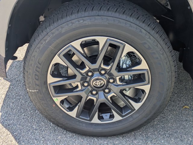 New 2026 Toyota Tundra Limited AWD/4WD image 11
