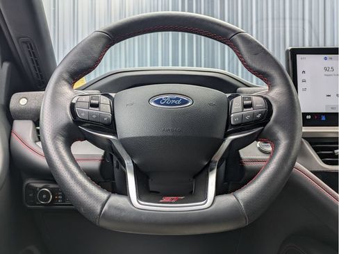 Certified 2025 Ford Explorer ST AWD/4WD image 21